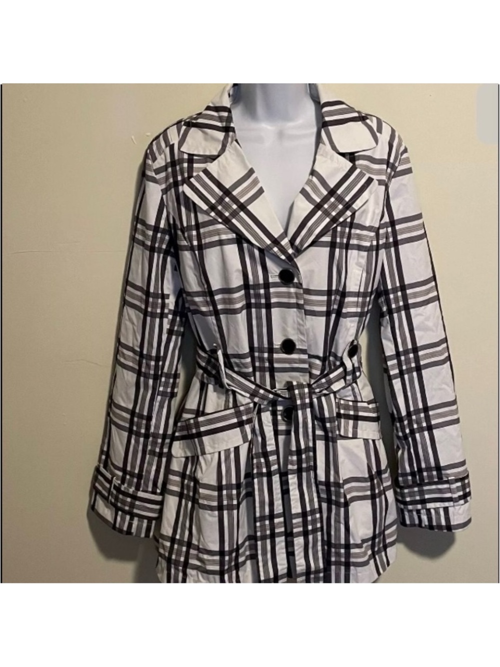 Faded Glory White & Black Plaid Belted Trench Coat size L